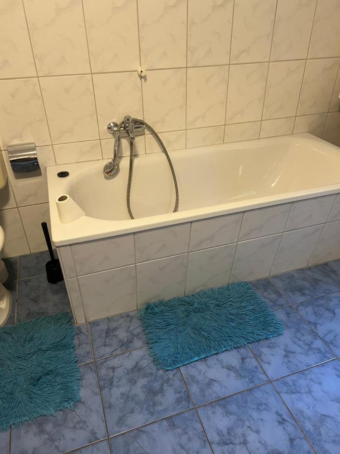 Siegen Achenbach 4 Apartment Luaran gambar